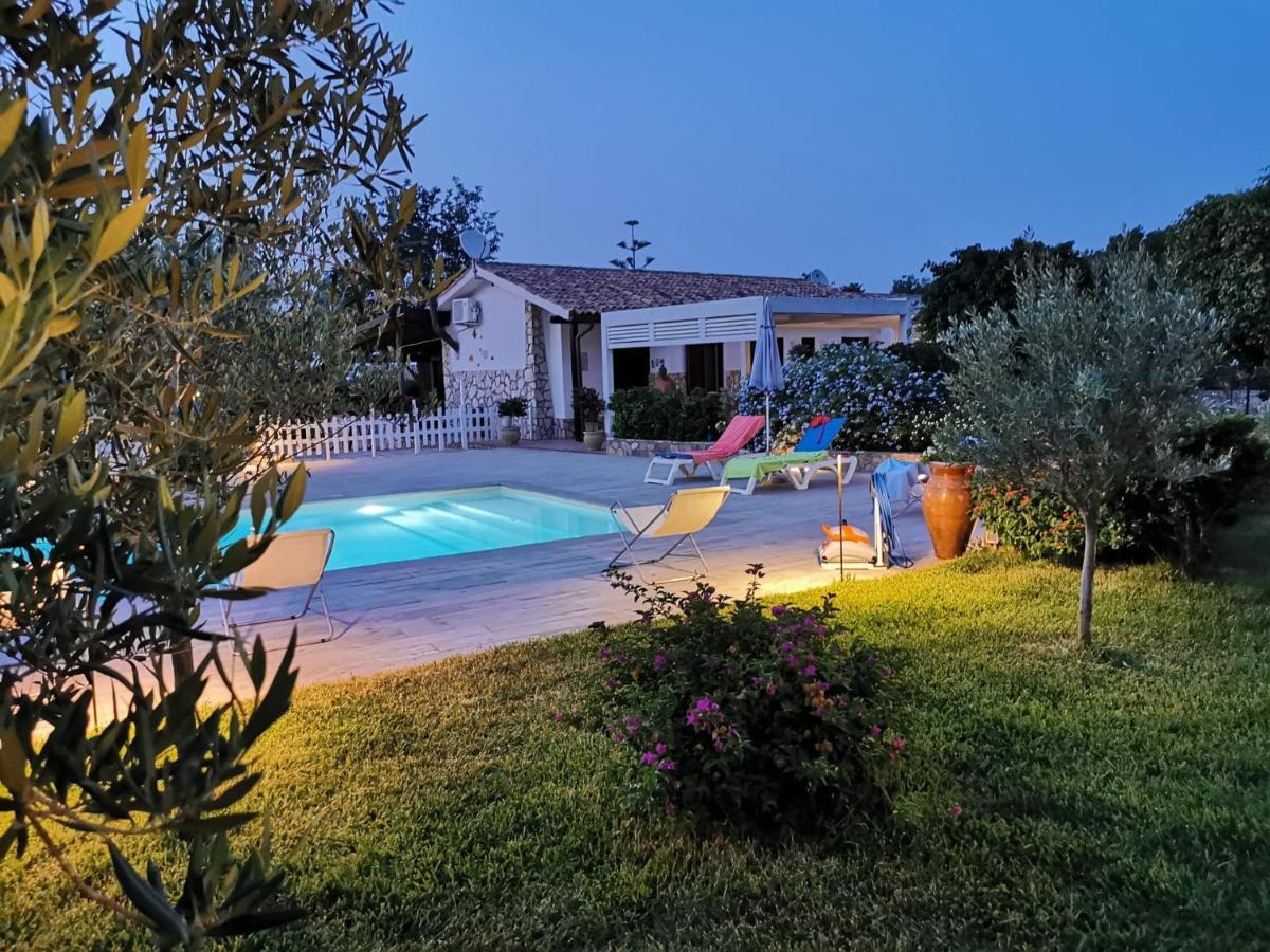Villa Hibiscus Castellammare del Golfo Eksteriør bilde